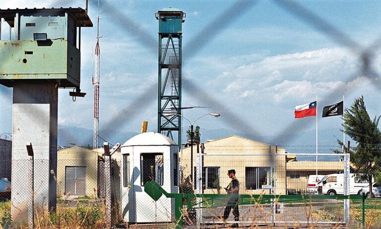 Al menos 95 reos de Punta Peuco reciben pensiones de hasta 3,2 millones de pesos