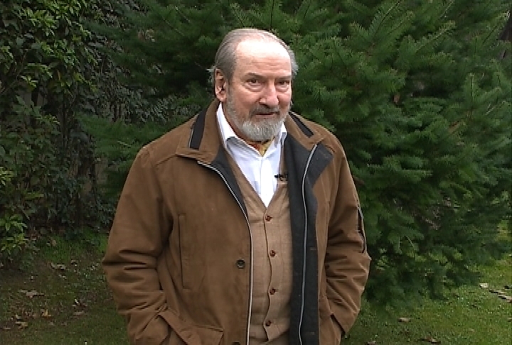 El poeta Manuel Silva recibió el Premio Nacional de Literatura 2016