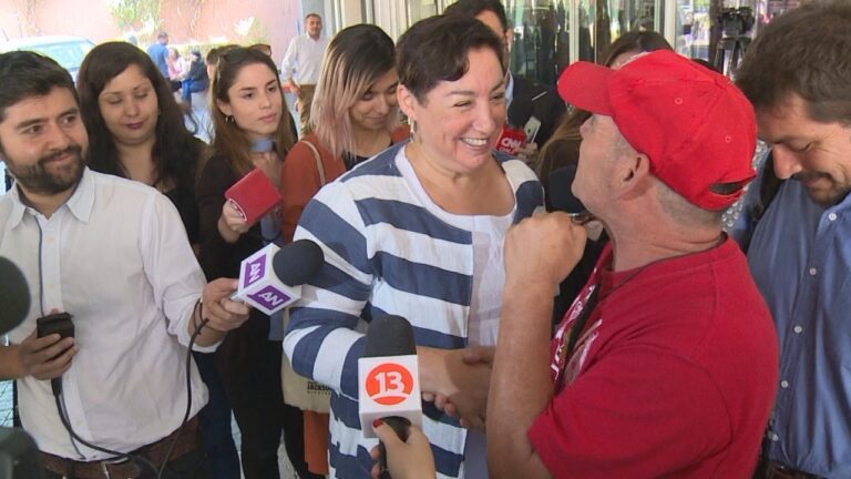 Frente Amplio suma apoyos a Alejandro Guillier