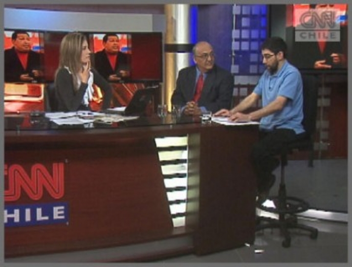 Partidarios de Chávez y Capriles debaten sobre las elecciones