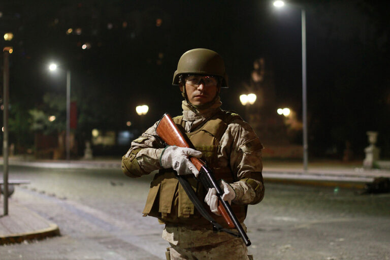 Toque de queda para este miércoles 23: Revisa acá los horarios