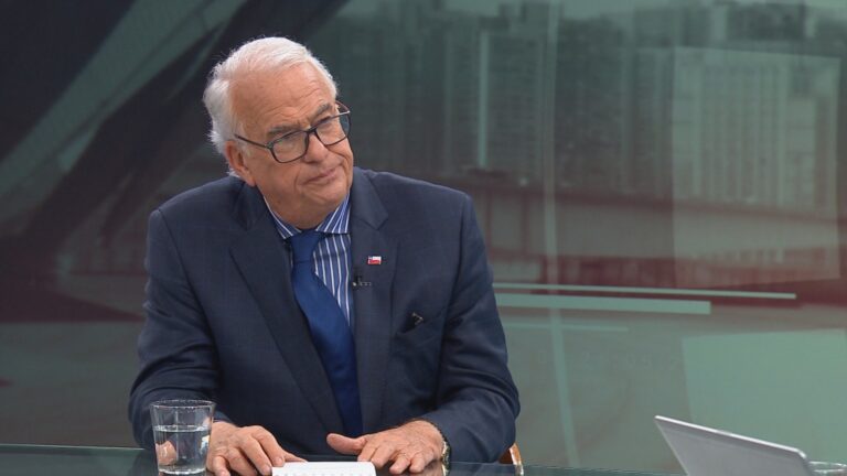 Intendente Harry Jürgensen y la habitabilidad en Chaitén: 