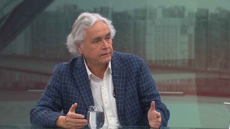 Luciano Fouillioux, ex subsecretario de Carabineros: 