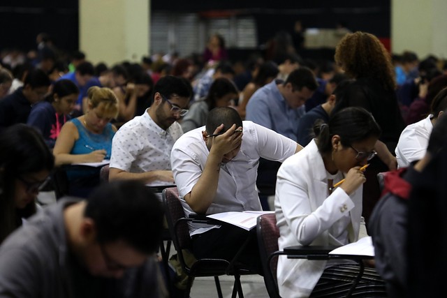 Mañalich pide aprobar proyecto que suspende Eunacom y acreditación de especialidades médicas por crisis del COVID-19