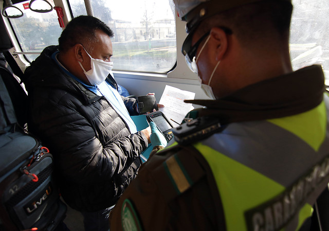 Gran Santiago inicia su cuarta semana de cuarentena y anuncian nueva restricción para permisos de trabajo