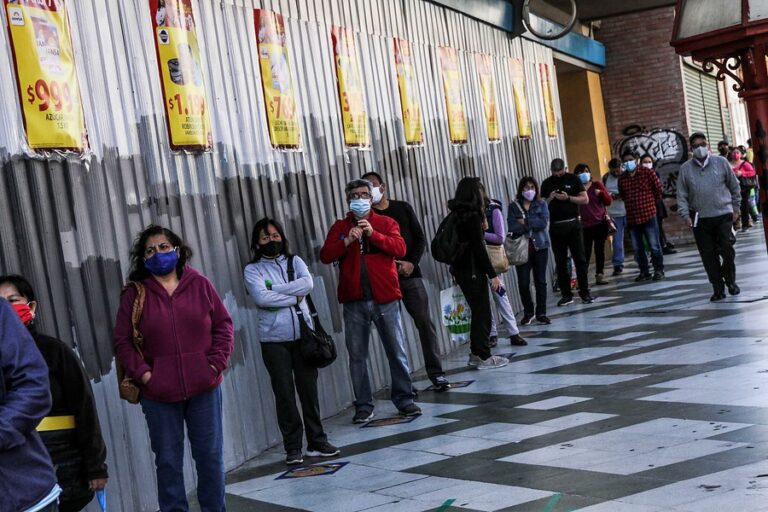 Arica y Antofagasta son las comunas con más casos activos de COVID-19, según Informe Epidemiológico