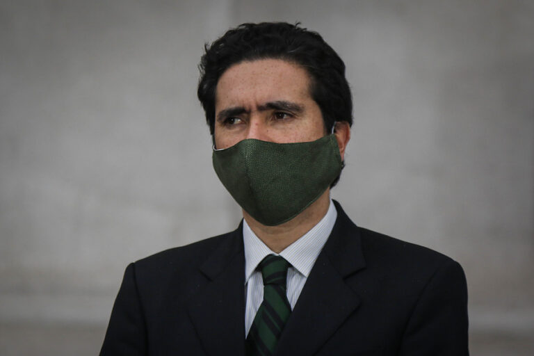 Briones desmiente gasto de US$ 600 millones en mejora de los F-16: 