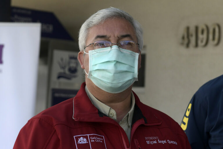 Delegado presidencial de Tarapacá respondió a críticas y acusó al FA y al PC de 