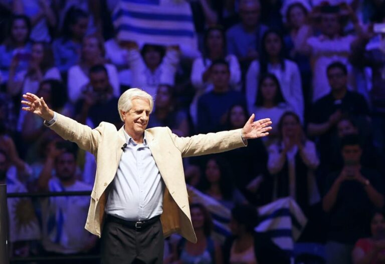 A los 80 años falleció Tabaré Vázquez, ex presidente de Uruguay