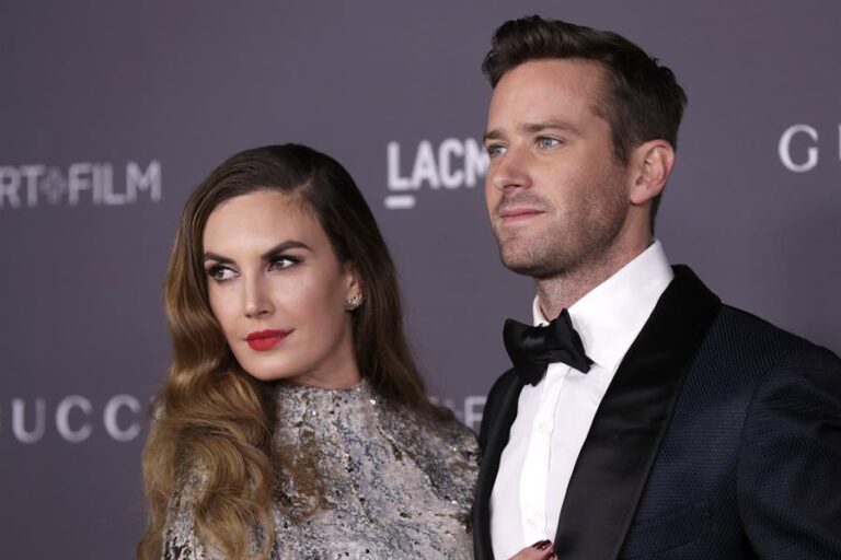 Ex esposa de Armie Hammer se refiere a acusaciones contra el actor: 