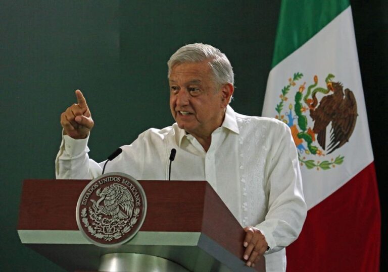 AMLO pide 