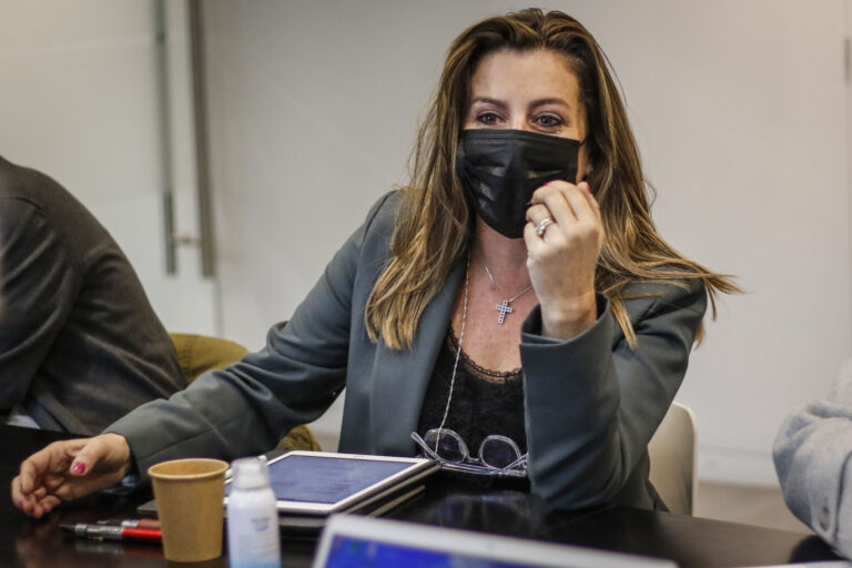 Marinovic en su paso por España: Negó violaciones a DD.HH. en el estallido y calificó al indigenismo de 