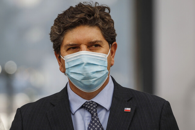 Ministro Cerda confirmó que disminución del presupuesto a gobernadores regionales fue revertida