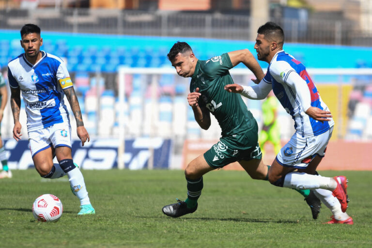 Crisis en Wanderers: Deportes Antofagasta escaló al noveno lugar de la tabla tras vencer a los caturros