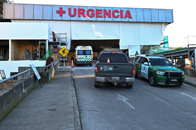 Informe ICOVID: 8 regiones de Chile continúan superando el 85% de ocupación hospitalaria