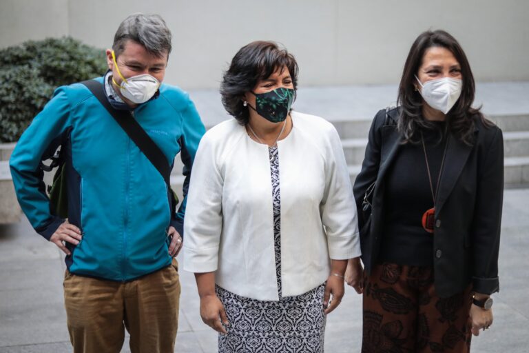 Ex colaboradores de Bachelet encabezan equipo de coordinadores de Yasna Provoste