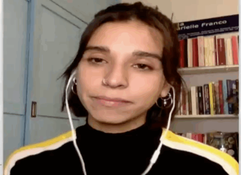 Giovanna Roa por suspensión de sesión: 