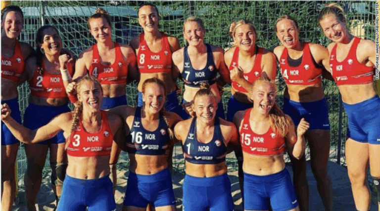 Noruega: Multan a la selección femenina de balonmano playa tras negarse a usar bikini en competencia