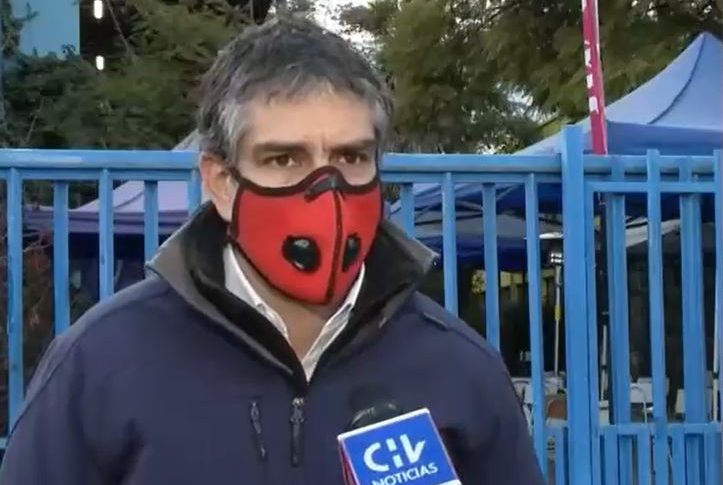 Palacios por cierre de vacunatorios en La Reina: 