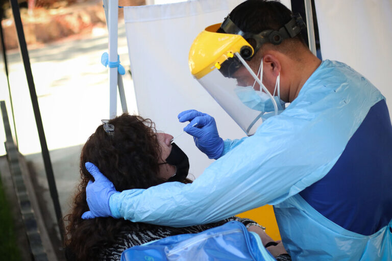 Positividad alcanzó 1,8%, su nivel más bajo desde el comienzo de la pandemia