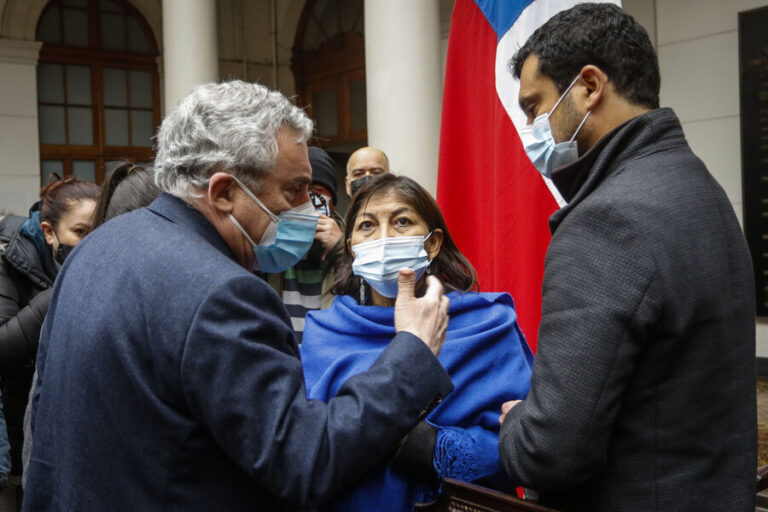 Mesa de la CC tras reunión con rector Vivaldi: “Si las condiciones no están, vamos a sesionar en la U. de Chile