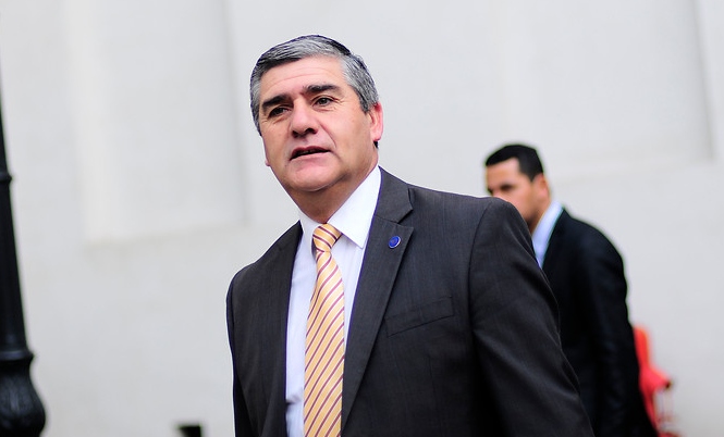 Alcalde Carlos Chandía se mantiene grave, pero evoluciona favorablemente tras sufrir accidente vehicular