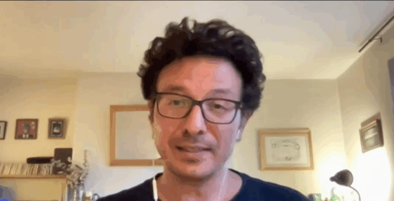 Rodrigo Young: “Mientras más el país invierte en ciencia, más posibilidades tiene de salir del subdesarrollo