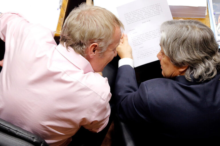 Felipe Kast renunció a la Comisión de DD.HH. y exigió salida de Navarro de la presidencia