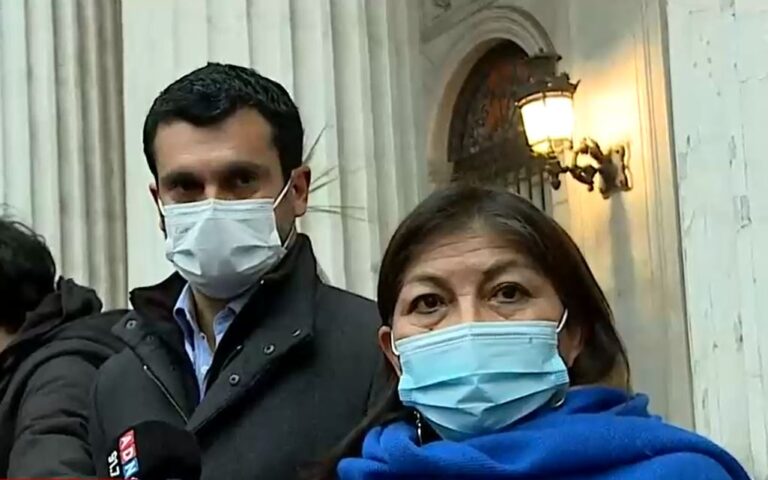 Elisa Loncón y fallas técnicas para sesionar: 