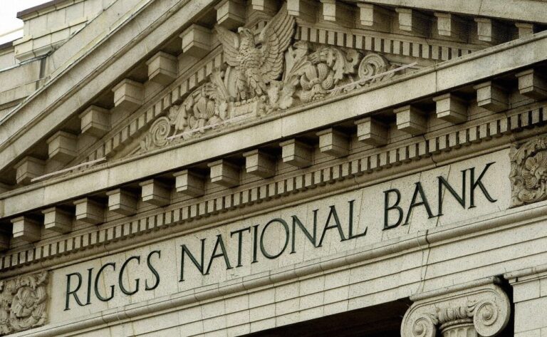 Caso Riggs: Corte Suprema ordenó dar curso a exhorto de justicia española contra ejecutivos del Banco de Chile