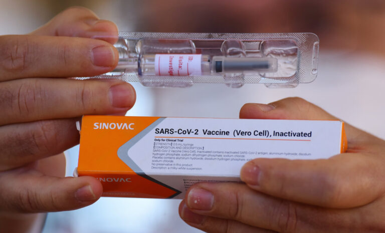 Sinovac instalará planta en Chile y planea comenzar a operar en marzo de 2022: Sería centro para toda Latinoamérica