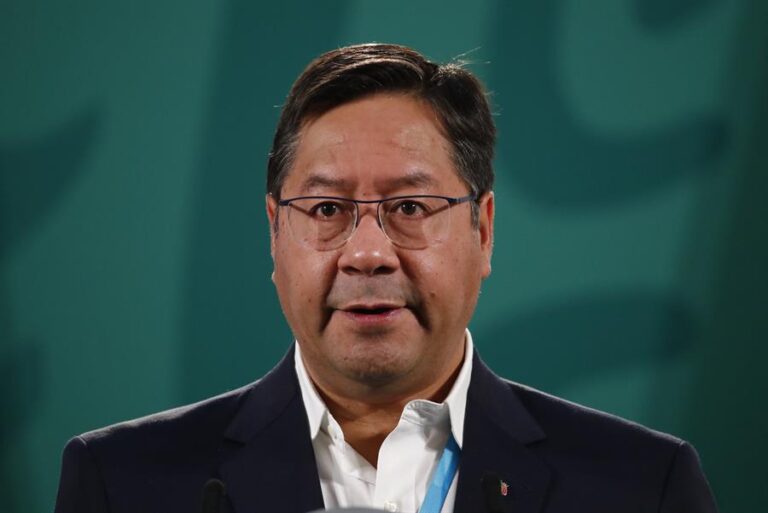 Luis Arce saludó decisión del gobierno peruano de dejar el Grupo de Lima