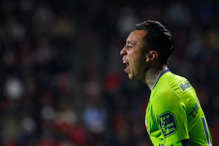 Martín Rodríguez llega al fútbol turco tras cuatro meses en Colo Colo: 