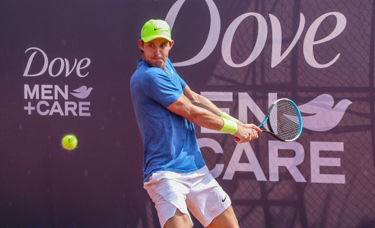 Nicolás Jarry venció al croata Duje Ajdukovic y avanzó a las semifinales del Challenger de Luedenscheid