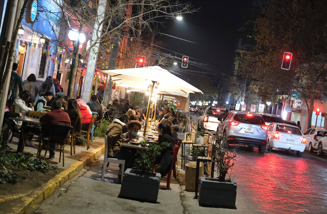 Toda la Región Metropolitana avanza a Fase 4: Estos son los cambios en el Plan Paso a Paso anunciados por el Minsal