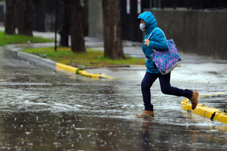Balance de la Onemi: Lluvias dejan 51 damnificados y 26 viviendas con daños