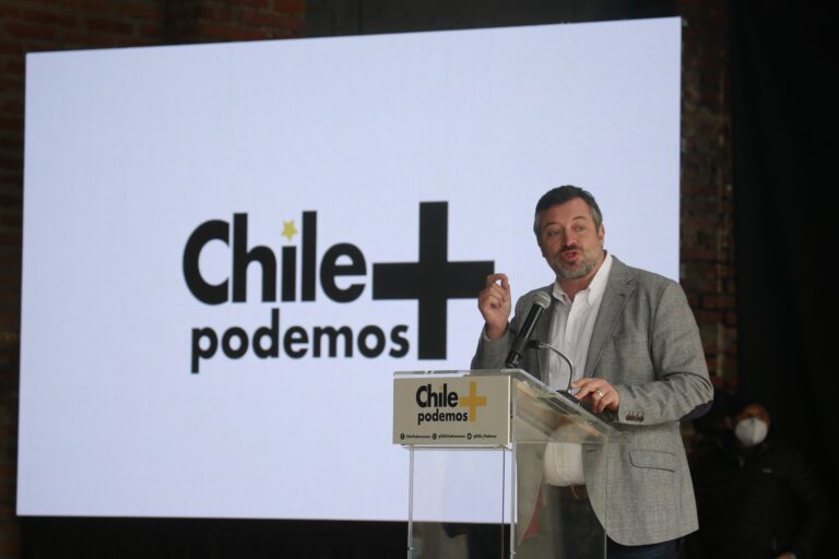 Presentan nuevo pacto parlamentario Chile Podemos Más: 