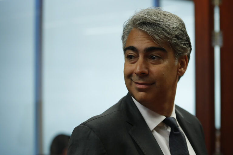 ME-O fue absuelto en el caso OAS: Ex asesor Cristián Warner fue condenado por delitos tributarios