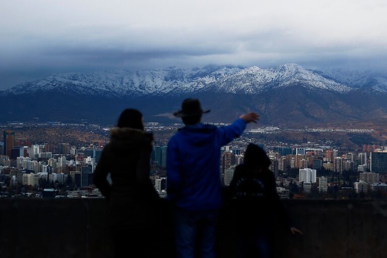 Emiten aviso meteorológico por viento normal a moderado entre las regiones de Antofagasta y O'Higgins