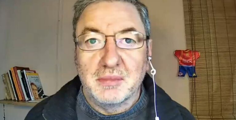 Axel Callís e inscripciones presidenciales: 