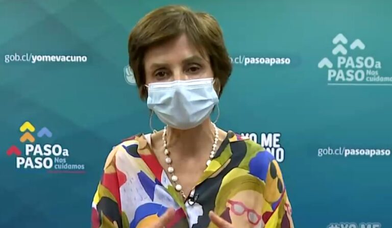 Subsecretaria Daza: Menores de 55 años podrían recibir dosis de refuerzo a fines de agosto