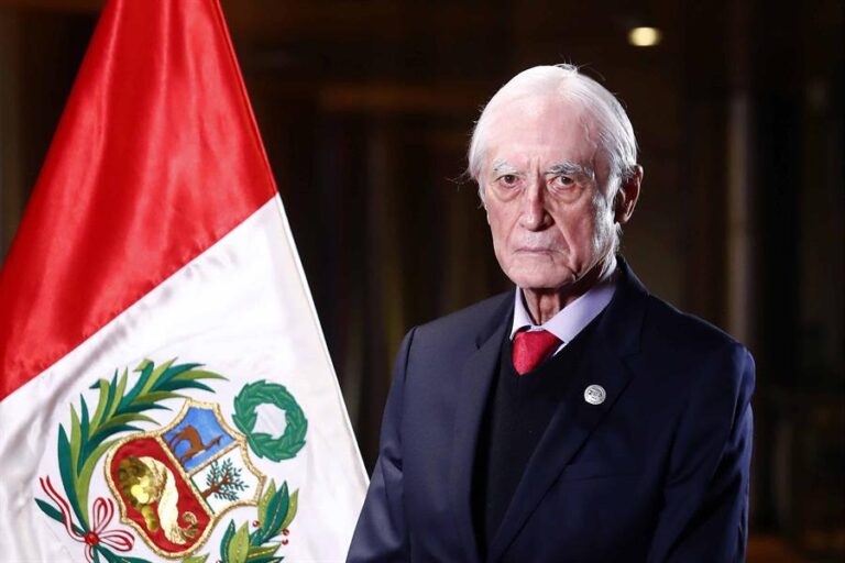 Raúl Sohr y salida de canciller peruano por acusaciones a EE.UU: 