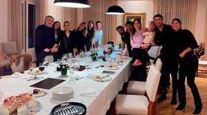 Presidente de Argentina lamentó la reunión en la residencia presidencial durante la cuarentena