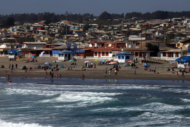 Plan Paso a Paso: Dos comunas retrocederán y otras dos avanzarán a partir del sábado