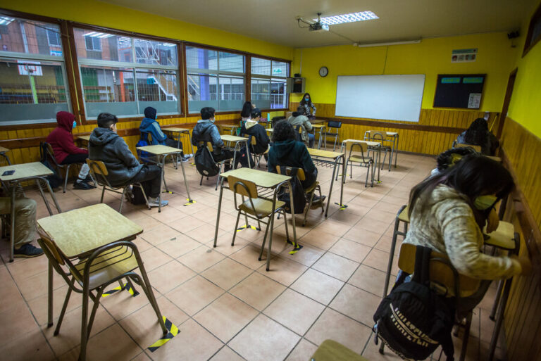 Superintendencia de Educación inició proceso sancionatorio a colegios por no retorno a la presencialidad
