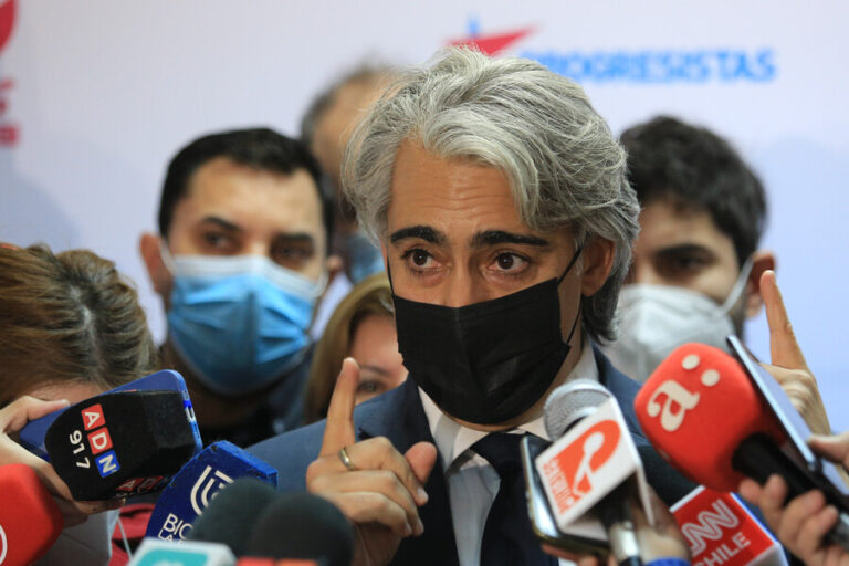 Tribunal Electoral excluye a Marco Enríquez-Ominami de la carrera presidencial pese a ser absuelto en el Caso OAS