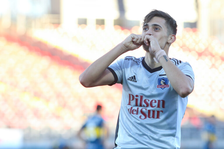 Colo Colo inició el proceso para comprar el 50% del pase de Pablo Solari