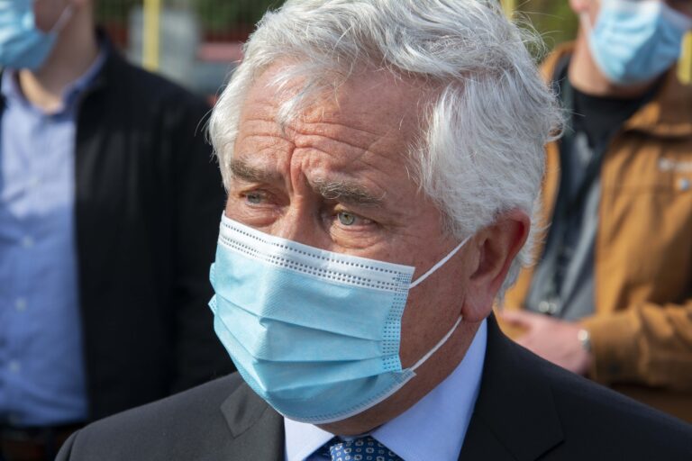 Ministro Paris por situación sanitaria en fiestas patrias: 