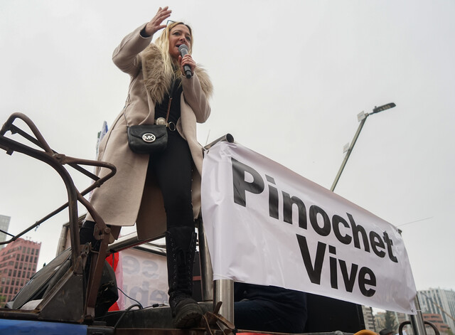 A 48 años del golpe: Adherentes de Augusto Pinochet se congregaron en Escuela Militar