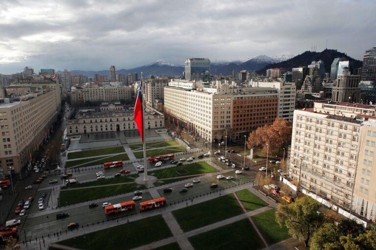 Columna de Jorge Jaraquemada: Gobernabilidad y violencia en el Chile constituyente